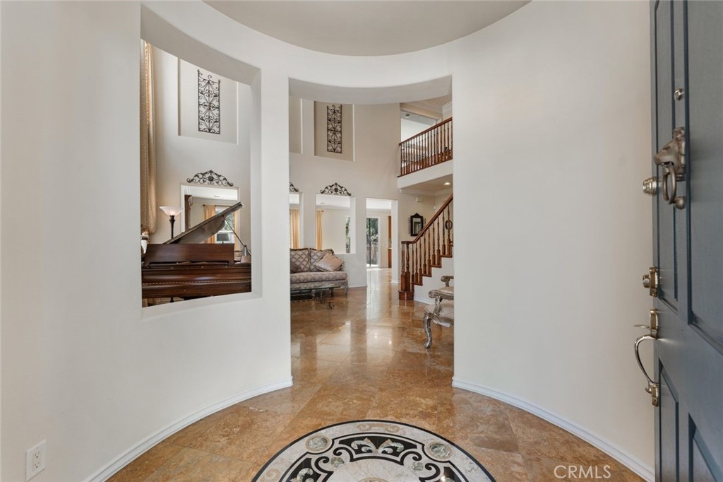 17526 Dove Willow Street