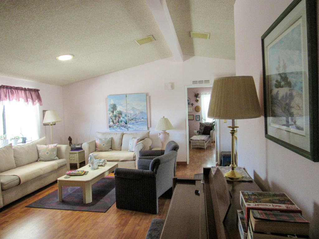 38521 Commons Valley Drive