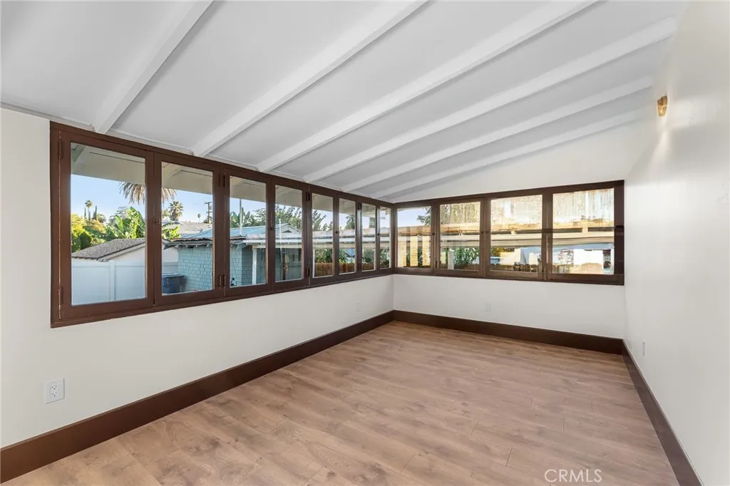 Redlands, California 92373, United States, 3 Bedrooms Bedrooms, ,2 BathroomsBathrooms,Residential,Active,250003