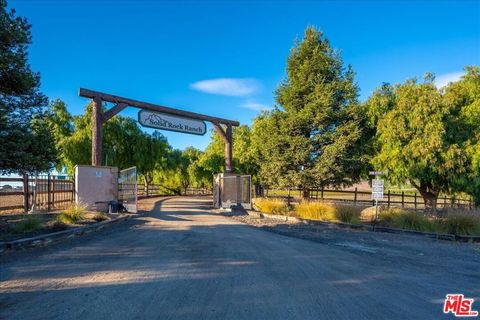 Tiny photo for 230 Hans Place, Nipomo, CA 93444 (MLS # 25614373)