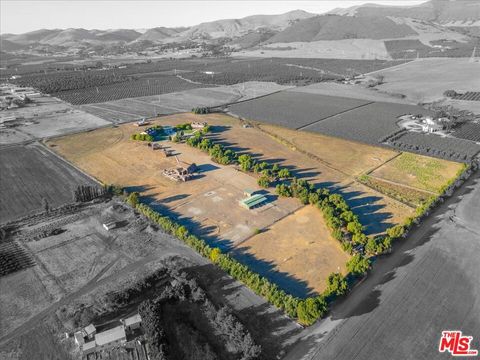 Tiny photo for 230 Hans Place, Nipomo, CA 93444 (MLS # 25614373)