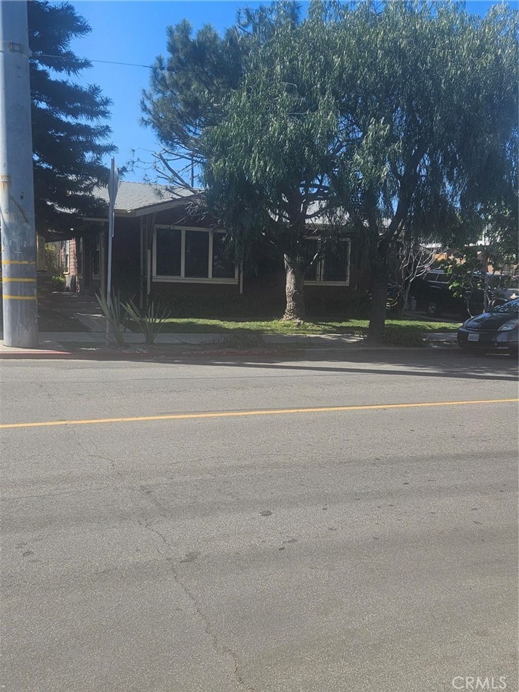 Photo of 377 Ximeno Ave, Long Beach, CA 90814 (MLS # PW25266247)