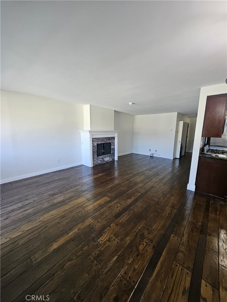 2120 Dufour Avenue 14