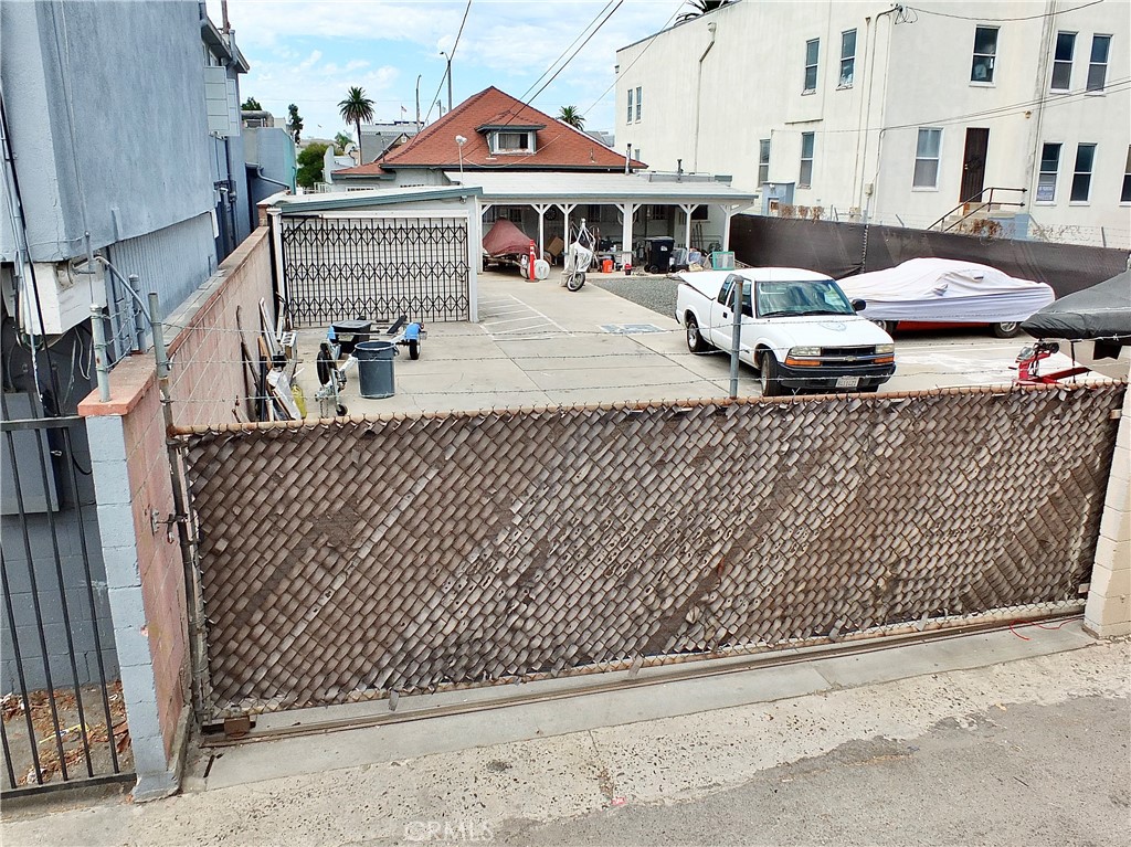 836 Atlantic Avenue