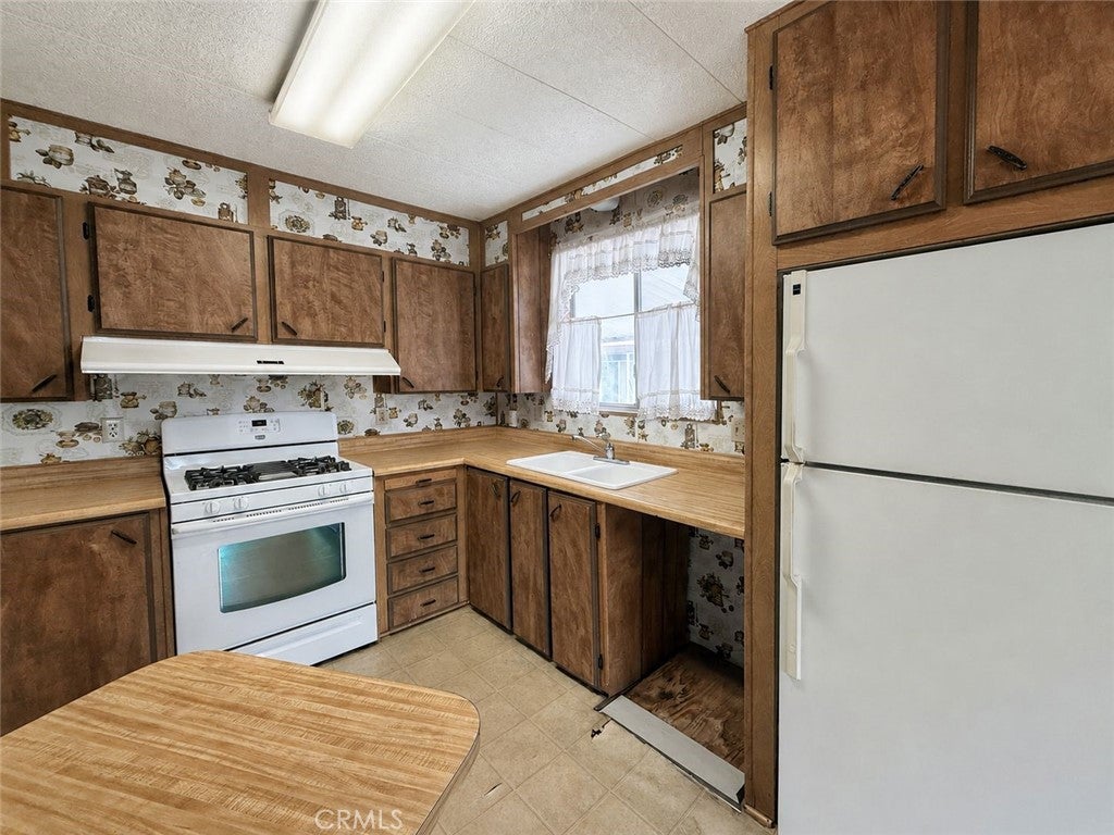 1595 Manzanita 66