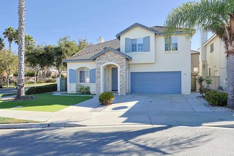 Photo of 1631 Castaic CT Ct, Chula Vista, CA 91913 (MLS # PTP2508172) Photo of 1631 Castaic CT Ct, Chula Vista, CA 91913 (MLS # PTP2508172)