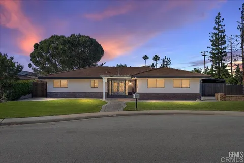 7413 Pembroke Avenue, Bakersfield, CA 93308 - MLS#: PTP2503304