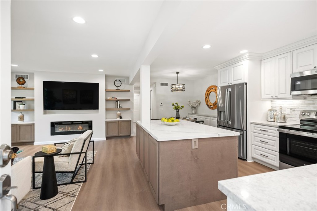 476 Calle Cadiz A