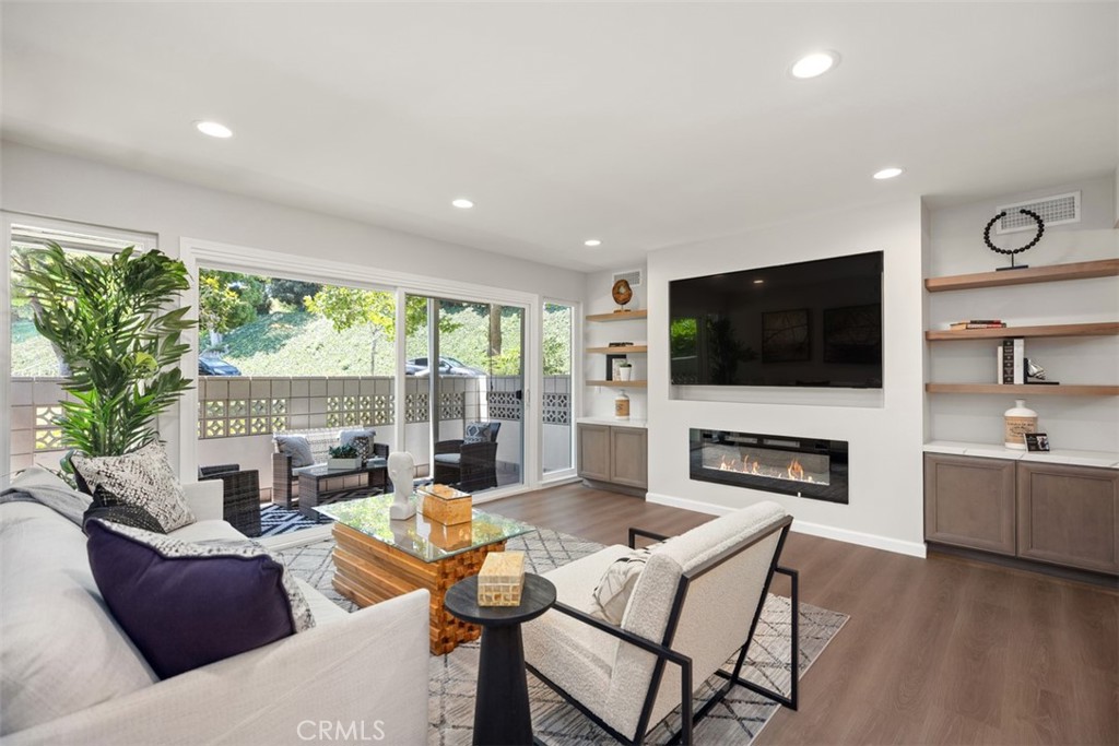 476 Calle Cadiz A
