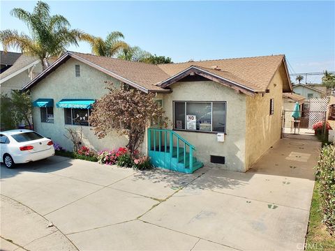 3027 E 4th Street Long Beach CA 90814