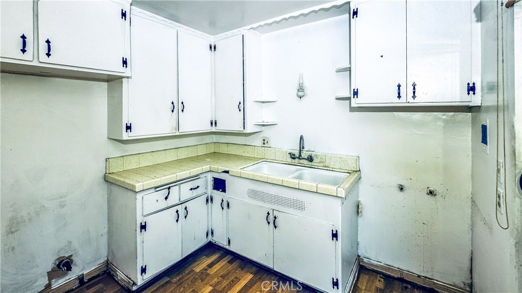 14516 Maryton Avenue