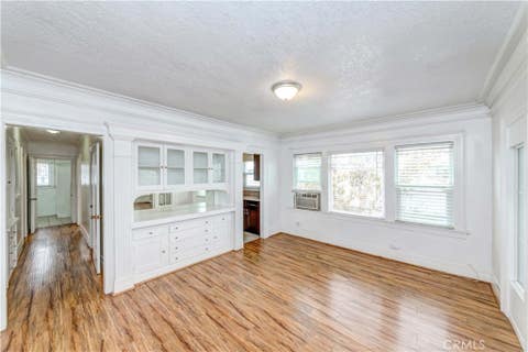 Photo of 1308 S Van Ness Avenue, Los Angeles, CA 90019 (MLS # PW26079229)