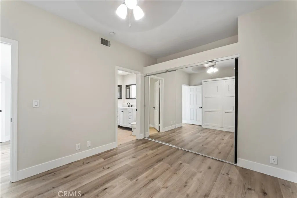 Saugus, California 91390, United States, 4 Bedrooms Bedrooms, ,3 BathroomsBathrooms,Residential,Active,233324