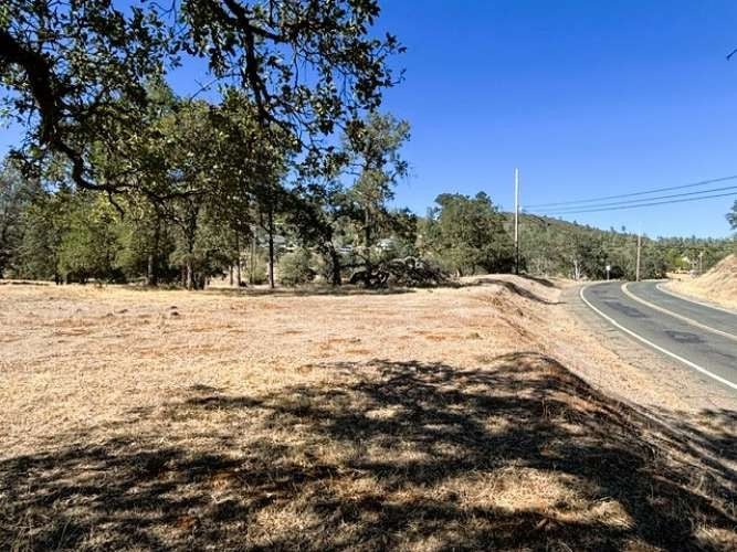 17426 Deer Hill Road