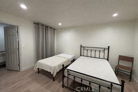 Tiny photo for 211 W Channel Islands Blvd, Port Hueneme, CA 93041 (MLS # DW26036597)