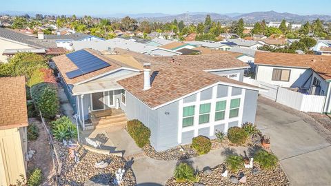 629 Via Santiago Vista CA 92081