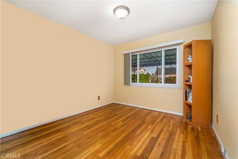 Tiny photo for 6922 Woodlake Avenue, West Hills, CA 91307 (MLS # SR26018834)