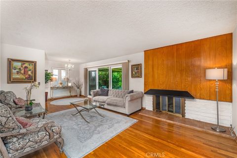 Tiny photo for 6922 Woodlake Avenue, West Hills, CA 91307 (MLS # SR26018834)