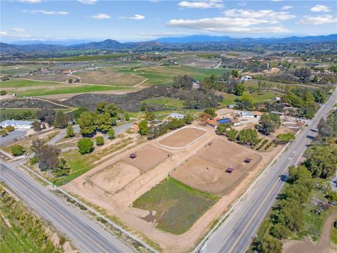 34020 Madera De Playa Temecula CA 92592