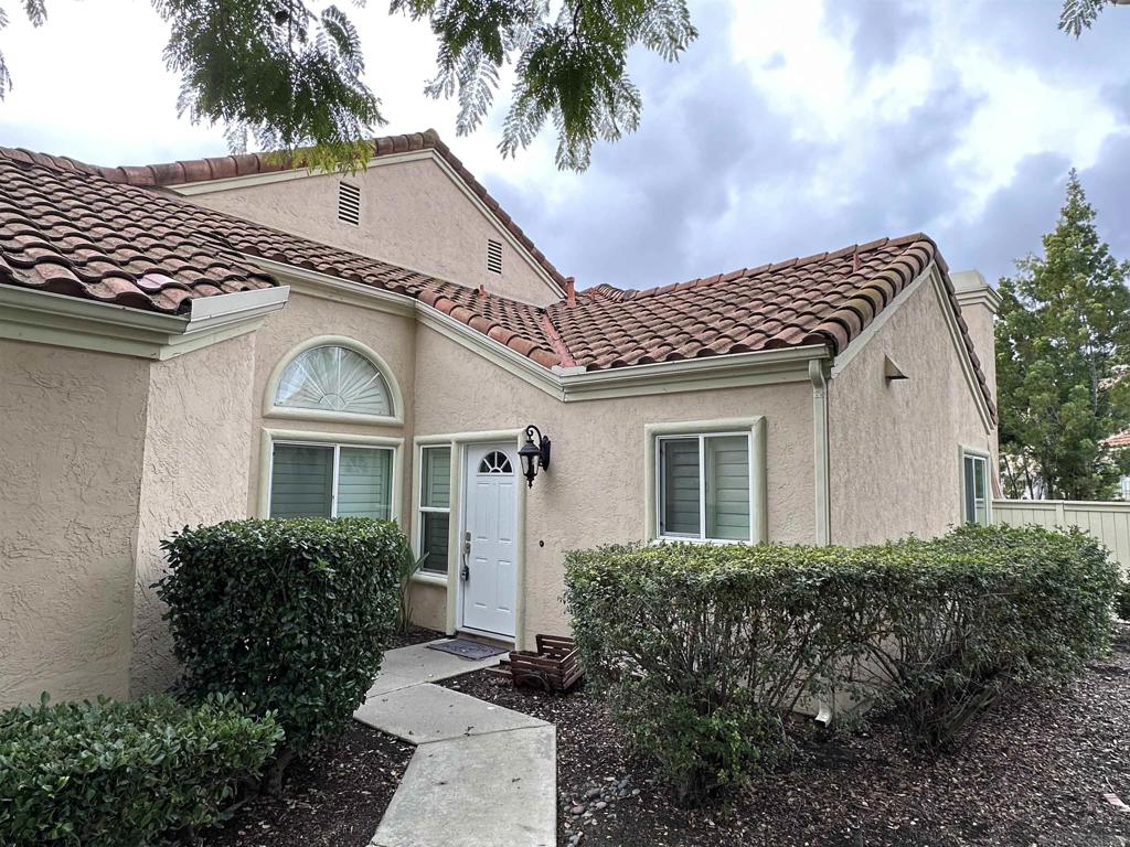 This beautiful 2 bedroom, 2 bathroom home is located in the desirable Eastlake Shores community and boasts stunning views of the lake from its outdoor patio. The open floor plan features a spacious living room with a fireplace, a well-equipped kitchen with stainless steel appliances and granite countertops, and a dining. The primary suite is very spacious has a walk-in closet, and an en-suite bathroom with a dual vanity. The second bedroom is outfitted with double doors and has access to a full bathroom with a shower. Other features of this rental include a two-car garage, with a laundry area with hookups for a washer and dryer, and a fenced backyard with great views of the lake. The Eastlake Shores community offers a range of amenities, including a clubhouse and two community pools.