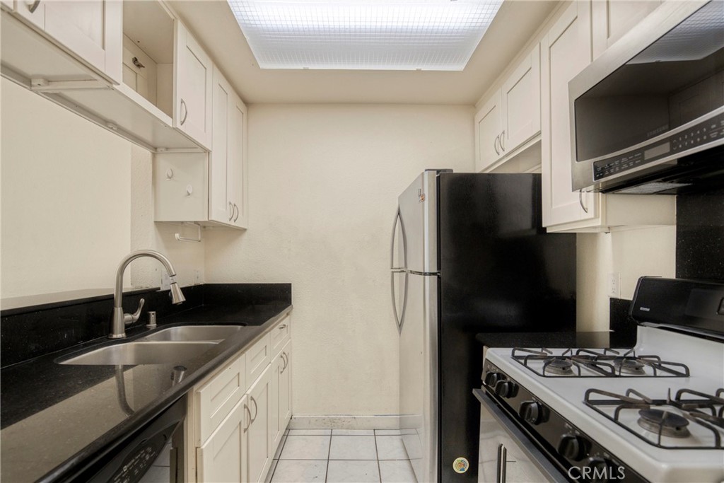 19350 Sherman Way 223