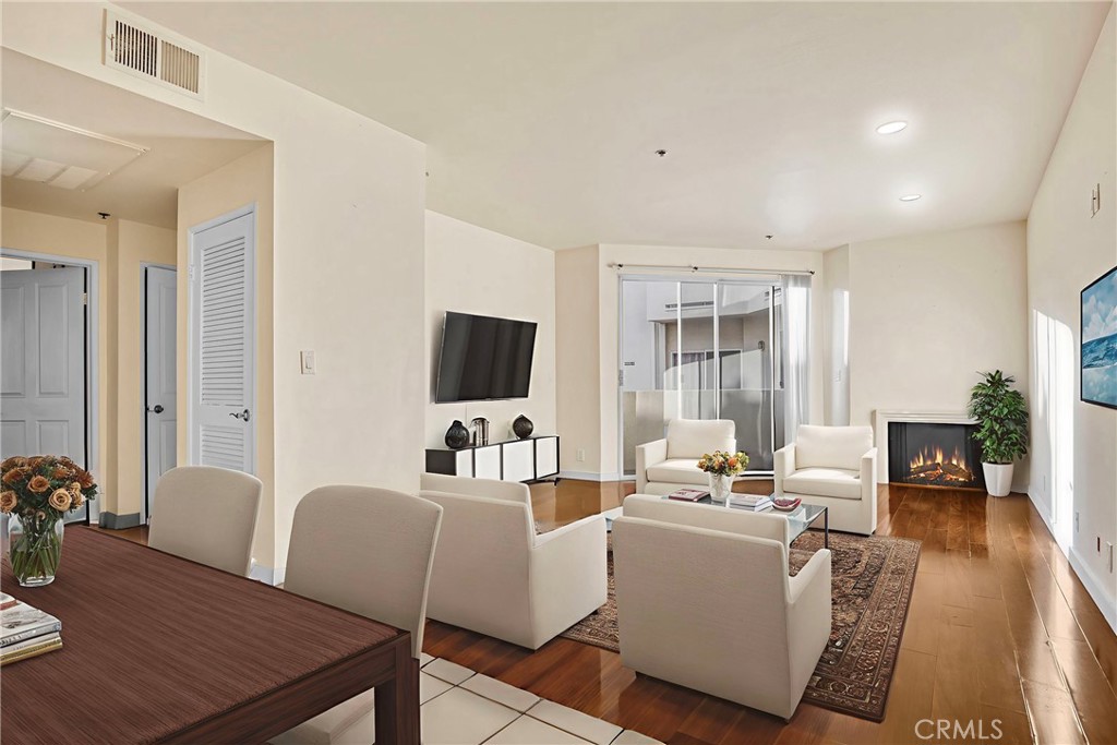 PRICE IMPROVEMENT! MOTIVATED SELLER! FRESH PAINT! NEW MIRROR CLOSET DOOR AND BALCONY DOOR! No more pink/blue bathroom walls. This 2-bedroom, 2-bathroom condo offers comfort, functionality, and a prime location within a secure, well-managed community. Located on the second floor with elevator access, this light-filled unit features an open floor plan, spacious living room with fireplace, and a private balcony—ideal for relaxing or entertaining.
The kitchen includes granite countertops and newer appliances, while the primary suite offers a full en-suite bath and ample closet space. The second bedroom is well-sized, perfect for guests or a home office. Additional highlights include in-unit laundry, central A/C, and two assigned parking spaces in a gated garage.
Sherman Court is an FHA & VA approved complex with HOA including resort-style amenities, including a pool, spa, sauna, gym, recreation room, EV charging for car, and guest parking. HOA also includes general liability insurance and water. Conveniently located near shopping, dining, parks, and public transportation, this is an ideal opportunity for first-time buyers or those looking to downsize.
Don’t miss your chance to own in one of Reseda’s most desirable communities!