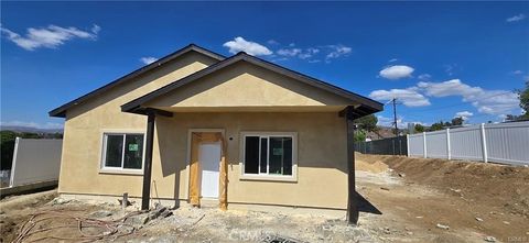 237 E Prospect Street Lake Elsinore CA 92530