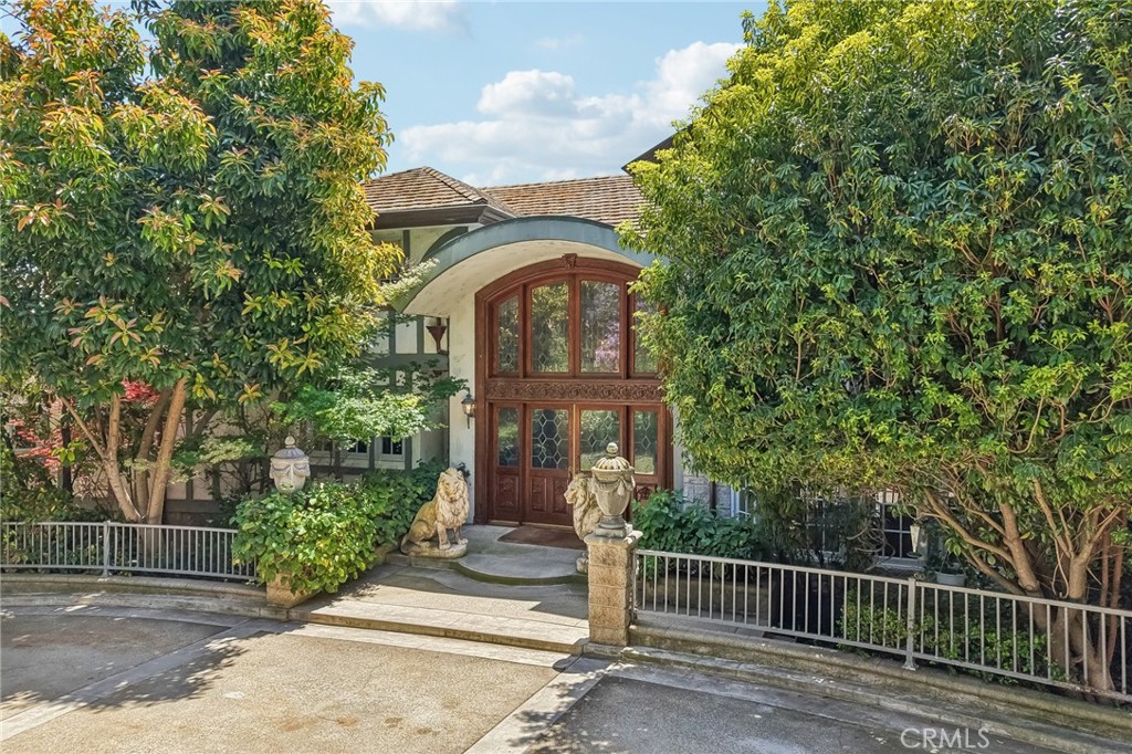 Chino Hills, California, 91709, United States, 6 Bedrooms Bedrooms, ,6 BathroomsBathrooms,Residential,Active,2042747