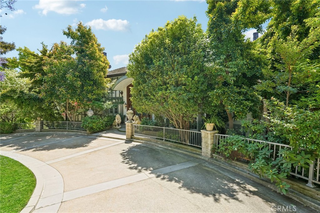 Chino Hills, California, 91709, United States, 6 Bedrooms Bedrooms, ,6 BathroomsBathrooms,Residential,Active,2042747