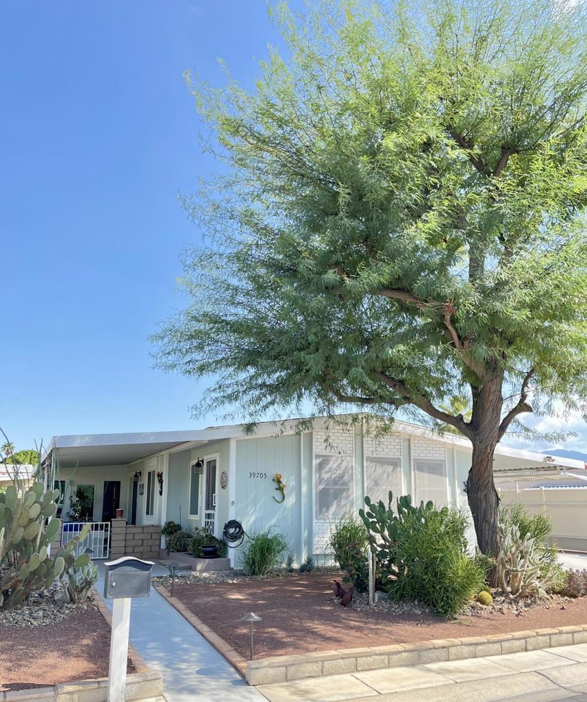 Palm Desert Greens - Residential Lease