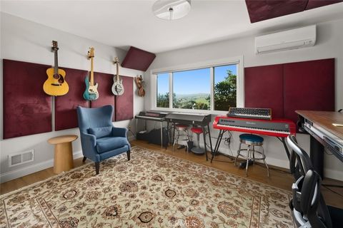 Tiny photo for 444 Kings Avenue Ave, Morro Bay, CA 93442 (MLS # SC26018155)