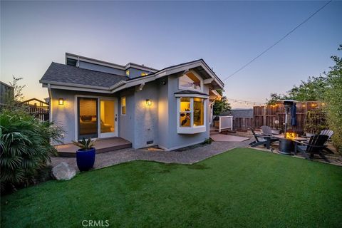 Tiny photo for 444 Kings Avenue Ave, Morro Bay, CA 93442 (MLS # SC26018155)