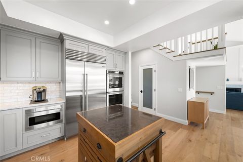 Tiny photo for 444 Kings Avenue Ave, Morro Bay, CA 93442 (MLS # SC26018155)