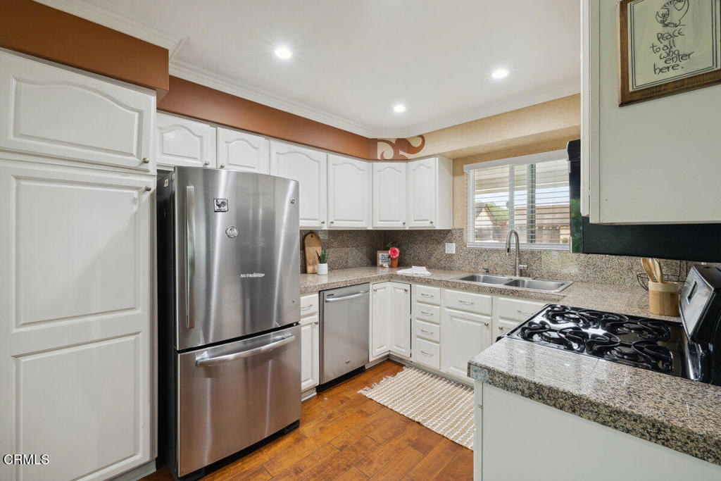 1519 Lyndhurst Avenue