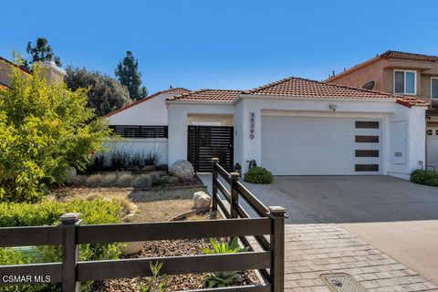 Photo of 15290 Bambi Court, Moorpark, CA 93021 (MLS # 225005492)