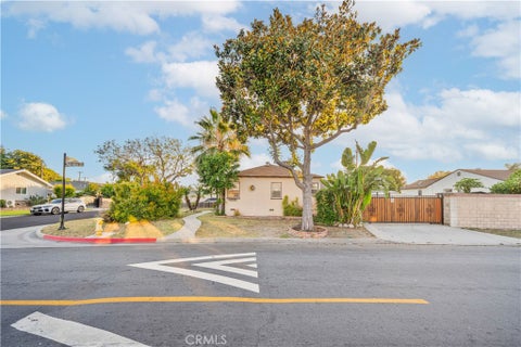 Photo of 10649 Civic ST, El Monte, CA 91731 (MLS # WS26204605)
