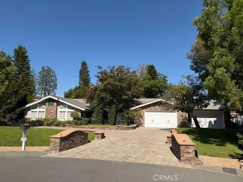 MLS: OC26176435