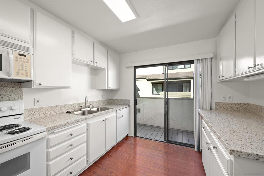 La Jolla - Residential Lease