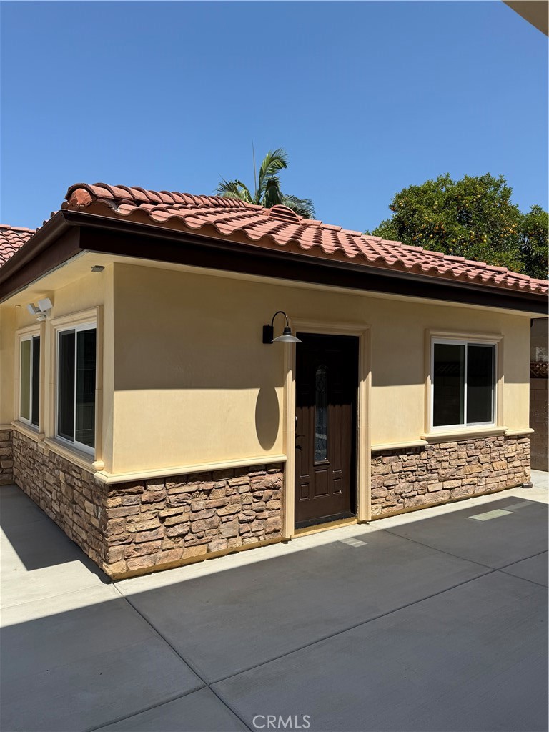 2005 now build two bedroom one bath with laundry room, quite and convenience location.