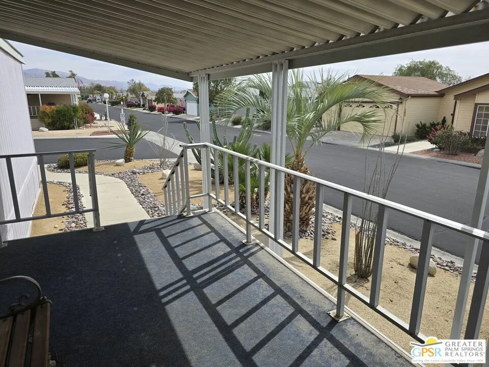 Desert Hot Springs, California 92240, United States, 3 Bedrooms Bedrooms, ,2 BathroomsBathrooms,Residential,Active,201591