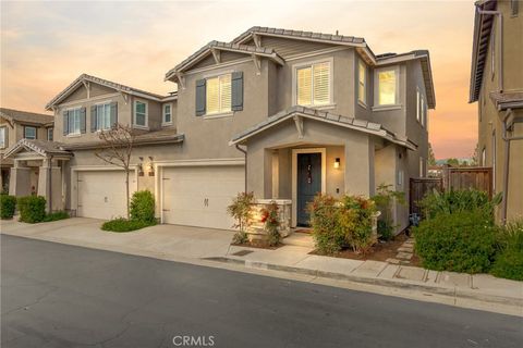 Photo of 2313 Navigation Cir, Placentia, CA 92870 (MLS # OC26006527)