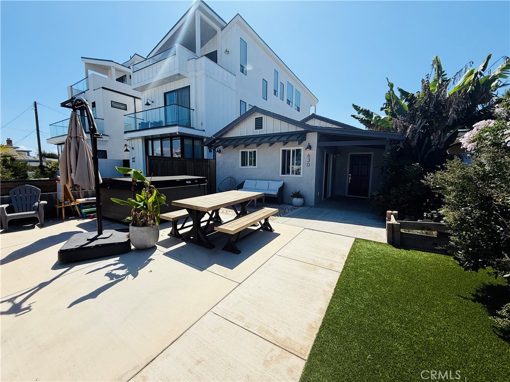 Welcome to your beachside bungalow in the heart of Downtown Huntington Beach! This beautifully remodeled 3 bedroom, 2 bathroom home blends coastal charm with modern upgrades, offering the ultimate beach lifestyle.
Step inside to discover a stunning open-concept living space, complete with a remodeled kitchen featuring a center island, sleek countertops, and updated appliances. Both bathrooms have been tastefully renovated with high-end finishes, while the entire home is styled with Restoration Hardware furnishings—some of which can remain for a partially furnished lease, if desired. A washer and dryer are included in the garage for your convenience.
The outdoor spaces are just as inviting. Enjoy your private front yard with lush landscaping, fruit trees, and an above-ground jacuzzi tub—perfect for unwinding after a surf session. Rinse off in the outdoor shower and store your surfboards in the side yard designed for coastal living.
Available starting November 1 with flexible move-in dates. Lease term is 12 months. Don’t miss this rare opportunity to live minutes from the sand, Pacific City, Main Street dining, and all that Huntington Beach has to offer.