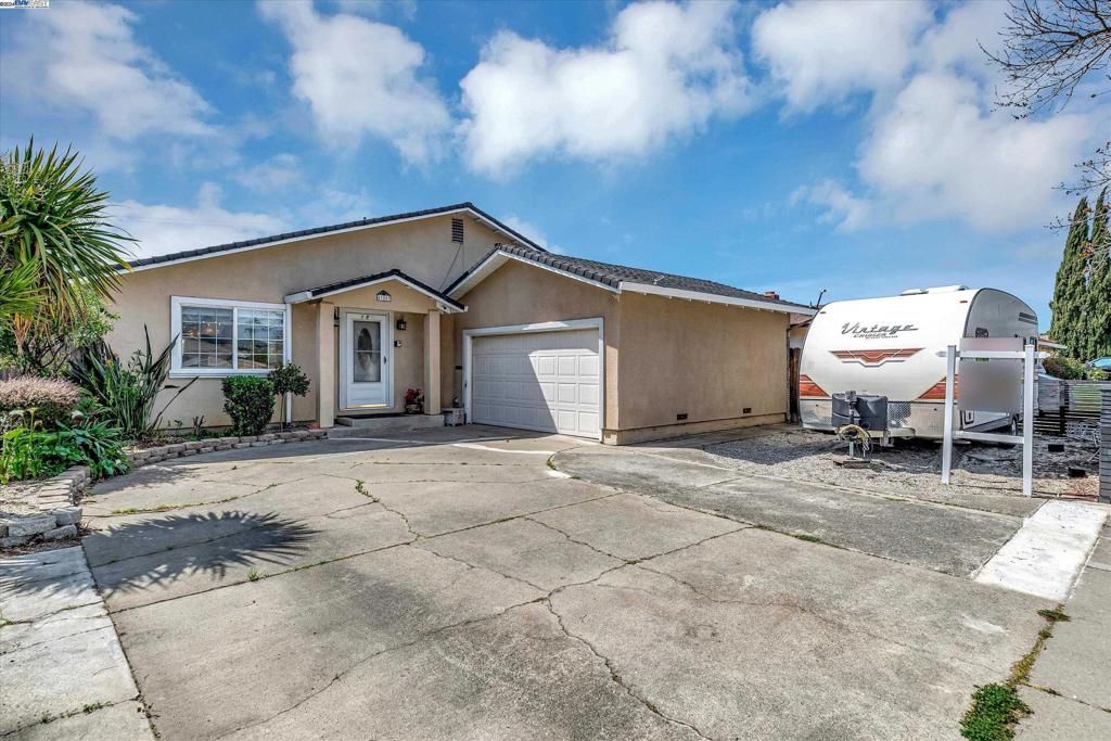listing image 130723997554033427579