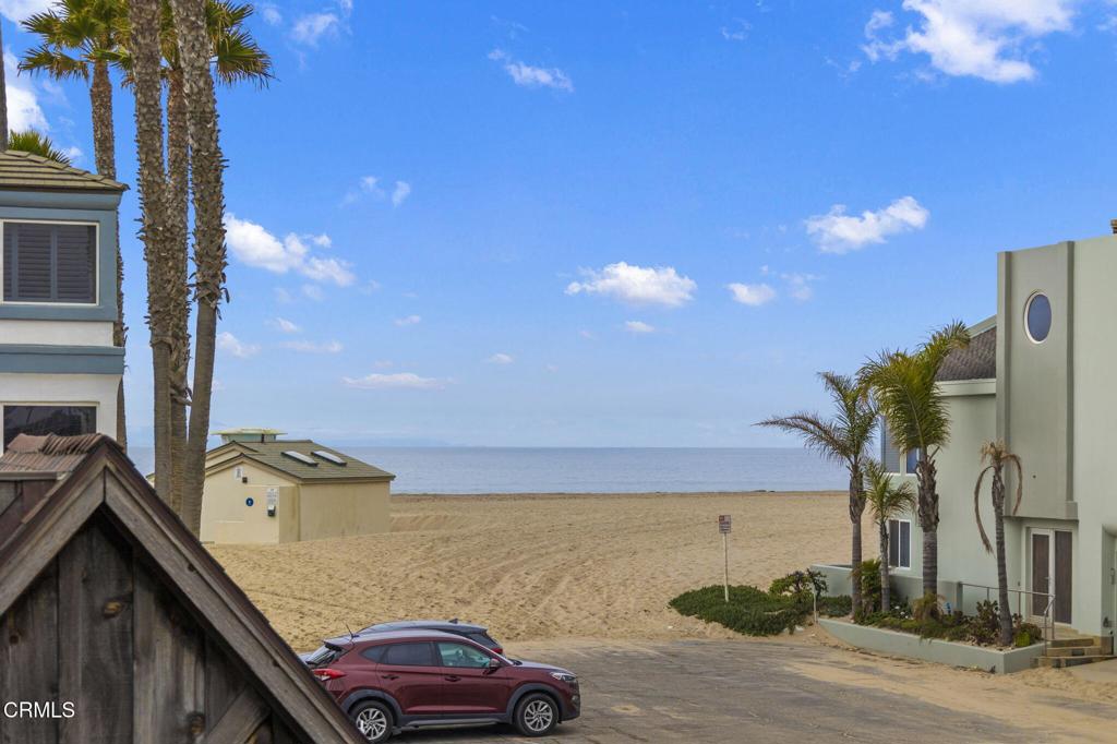 Oxnard, California, 93035, United States, 3 Bedrooms Bedrooms, ,4 BathroomsBathrooms,Residential,Active,2020753