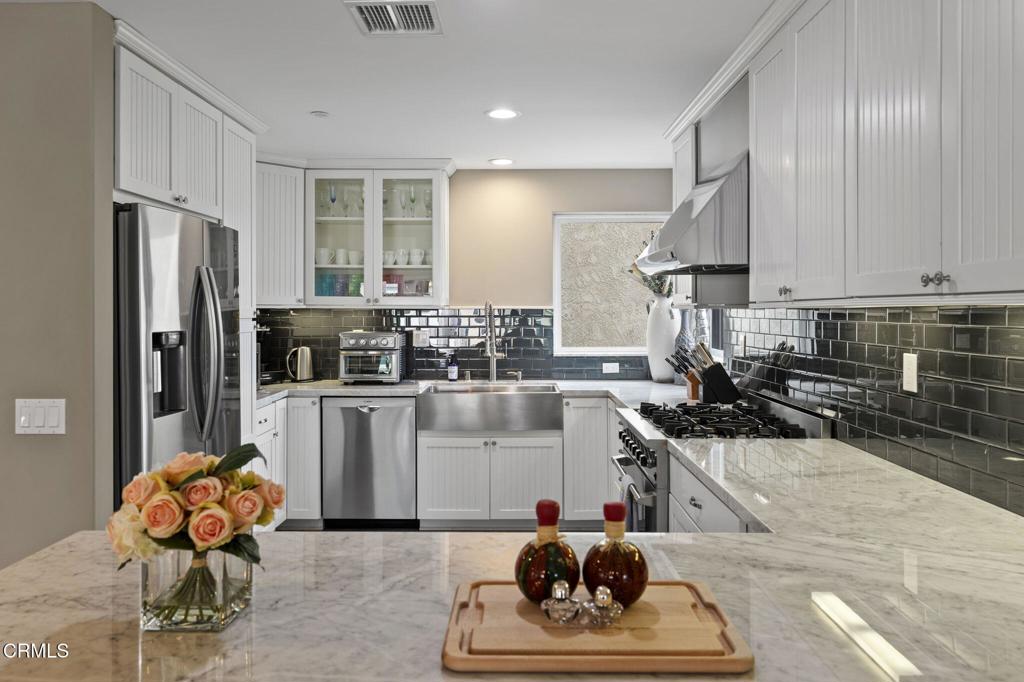 Oxnard, California, 93035, United States, 3 Bedrooms Bedrooms, ,4 BathroomsBathrooms,Residential,Active,2020753