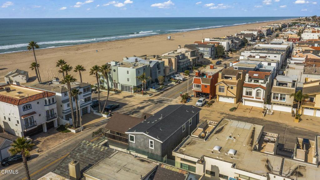 Oxnard, California, 93035, United States, 3 Bedrooms Bedrooms, ,4 BathroomsBathrooms,Residential,Active,2020753