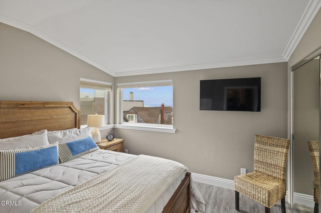 Oxnard, California, 93035, United States, 3 Bedrooms Bedrooms, ,4 BathroomsBathrooms,Residential,Active,2020753