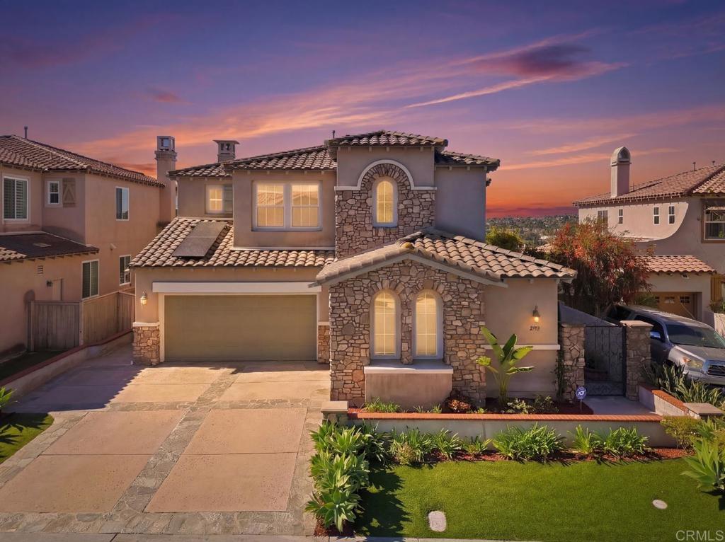 2784 Rambling Vista Road