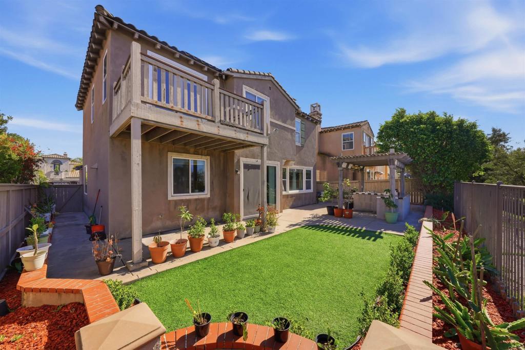 2784 Rambling Vista Road