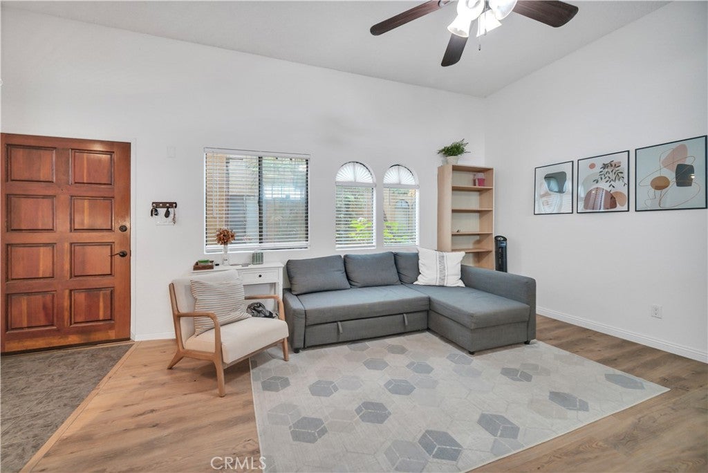 3415 Artesia 7